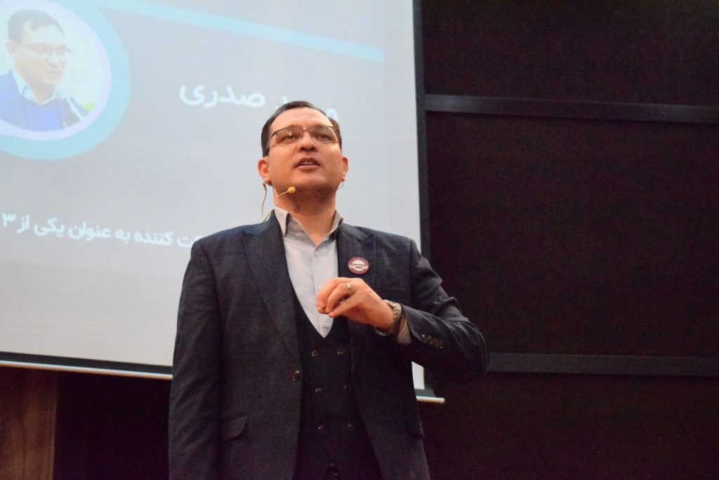 وحید صدری فینالیست تریبون 1403